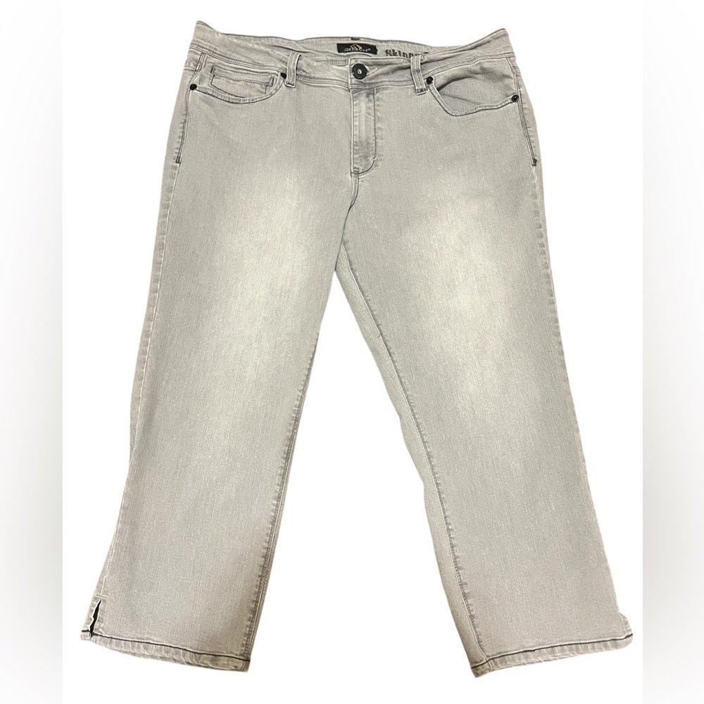 Jordache Gray skinny Capri Jeans